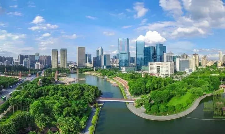 广佛线十年,同城的广佛能否同心? 广佛线十年,同城的广佛能否同心?