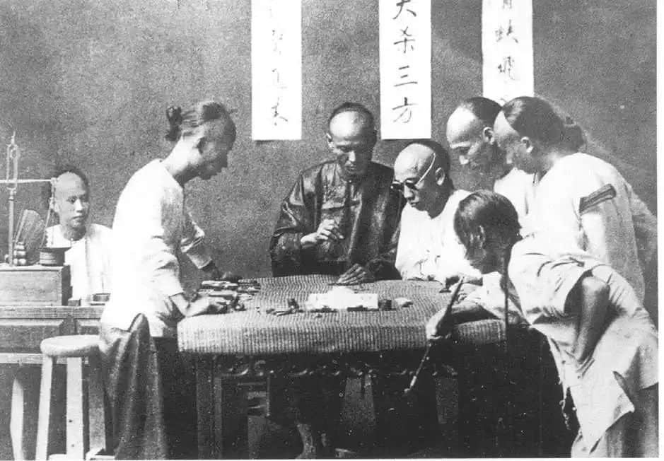 发生在广东谘议局里的故事 发生在广东谘议局里的故事