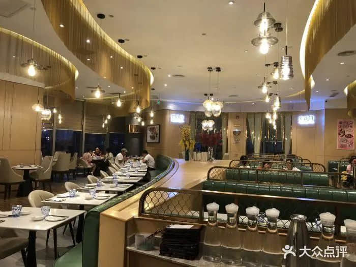 茶餐厅前面加“港式”二字就会有“港味”了吗? 茶餐厅前面加“港式”二字就会有“港味”了吗?