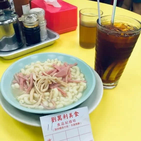 茶餐厅前面加“港式”二字就会有“港味”了吗? 茶餐厅前面加“港式”二字就会有“港味”了吗?