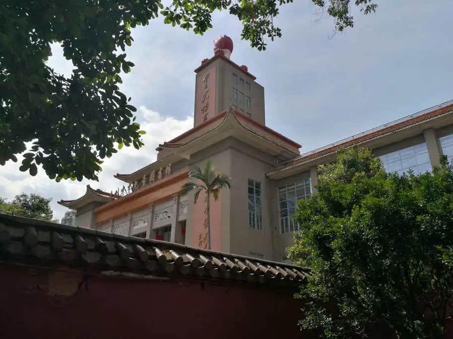 亲手完结了自己的母校!可怜可悲可恨 亲手完结了自己的母校!可怜可悲可恨