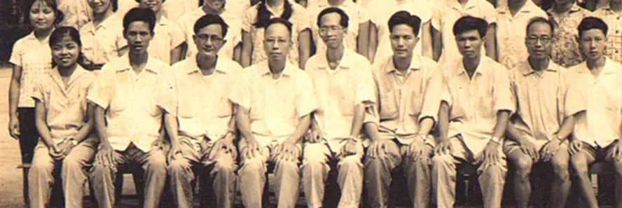 亲手完结了自己的母校!可怜可悲可恨 亲手完结了自己的母校!可怜可悲可恨