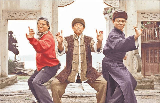 中年丧妻、老年丧子、没钱下葬……还原真实的黄飞鸿 中年丧妻、老年丧子、没钱下葬……还原真实的黄飞鸿