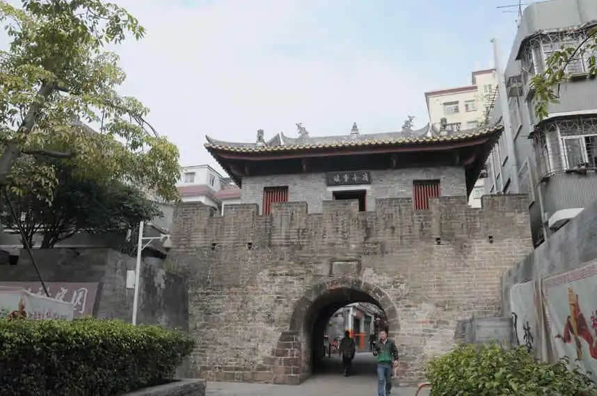 福大命大的南头古城 福大命大的南头古城