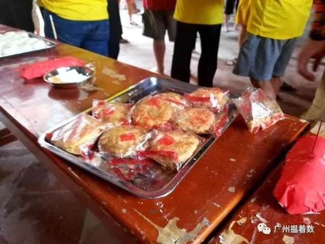 广州疫情下,再也看不到包租公在臭涌玩漂移了 广州疫情下,再也看不到包租公在臭涌玩漂移了