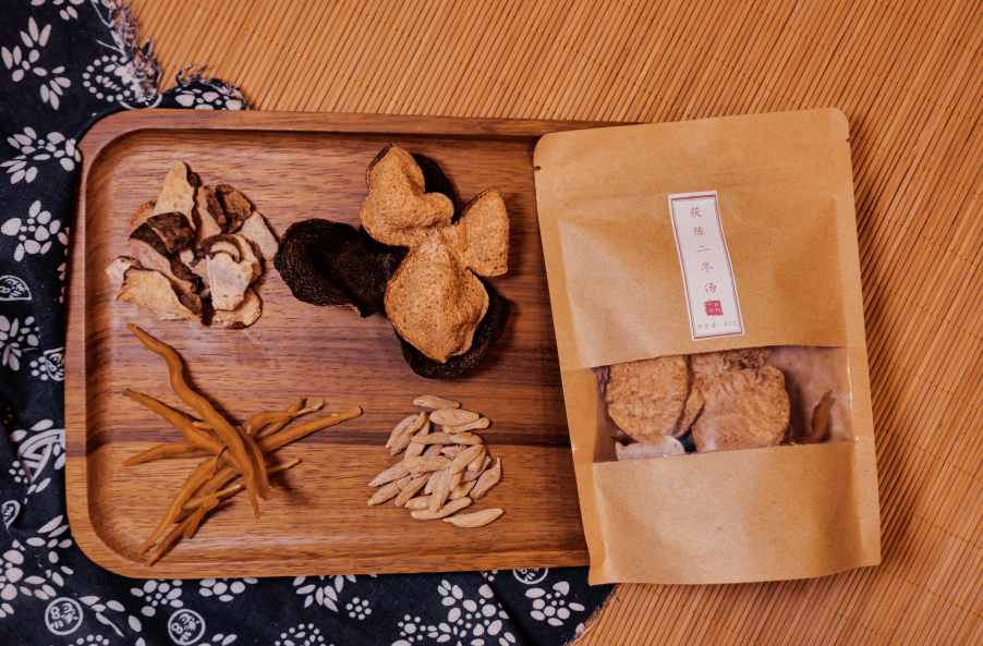 又想日啖荔枝三百颗,又唔想热气?饮碗妈子靓汤就搞掂! 又想日啖荔枝三百颗,又唔想热气?饮碗妈子靓汤就搞掂!