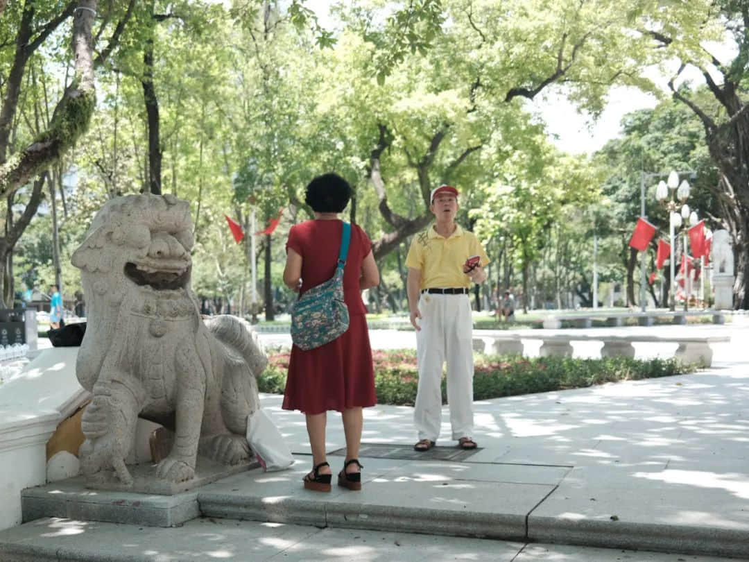 高唱东方红 高唱东方红