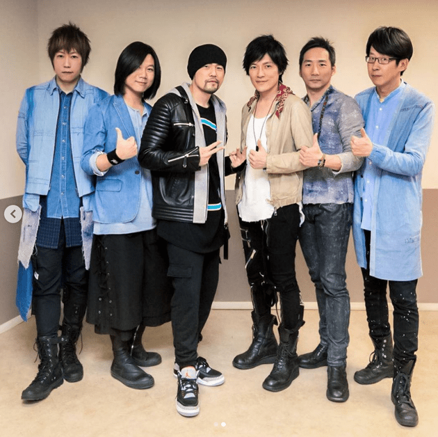 这个撬动香港娱乐圈的顶流,连TVB和四大天王都不敢得罪他...... 这个撬动香港娱乐圈的顶流,连TVB和四大天王都不敢得罪他......