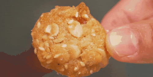 午夜鬼娶亲、装修工撞邪......这家广州最古老的茶楼只剩鬼故事了吗？