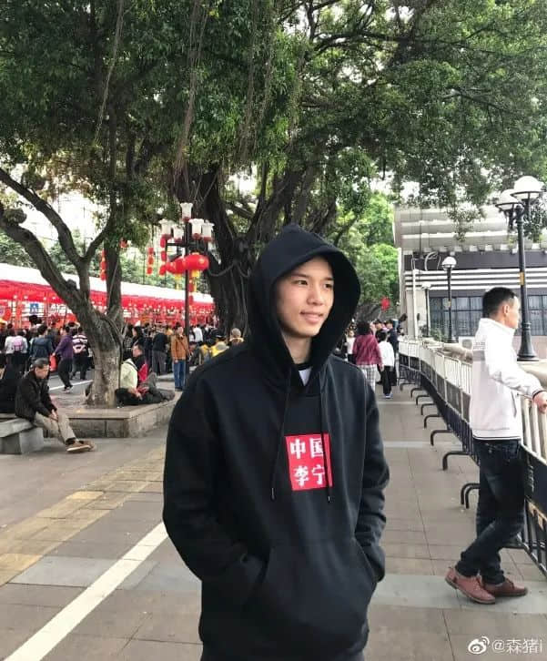 这位帅气的广东仔,是中国首位世界冠军! 这位帅气的广东仔,是中国首位世界冠军!