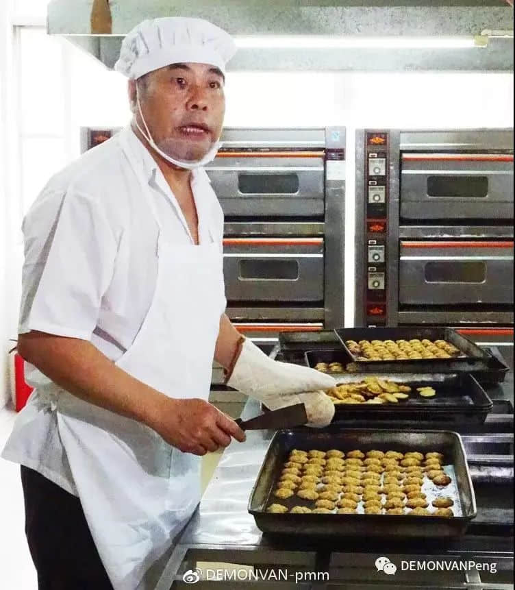 午夜鬼娶亲、装修工撞邪......这家广州最古老的茶楼只剩鬼故事了吗？