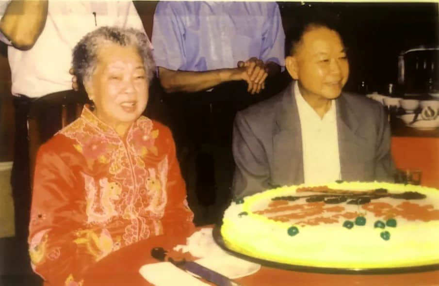 牵手66年的情路 || 莫依慈 牵手66年的情路 || 莫依慈