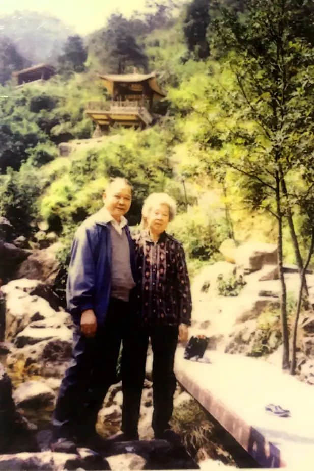 牵手66年的情路 || 莫依慈 牵手66年的情路 || 莫依慈