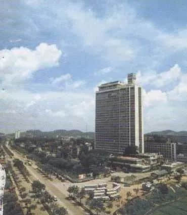 广州这个房价破千万的地方,曾经比荔湾广场还猛...... 广州这个房价破千万的地方,曾经比荔湾广场还猛......