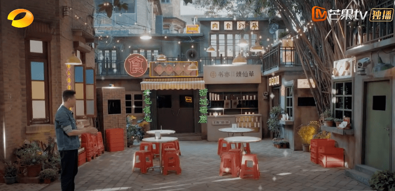 广东人睇《大湾仔的夜》:阴公,一餐大排档都要1600蚊! 广东人睇《大湾仔的夜》:阴公,一餐大排档都要1600蚊!