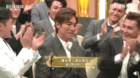 钟嘉欣陪跑视后十几年,TVB到底欠多少人一个奖? 钟嘉欣陪跑视后十几年,TVB到底欠多少人一个奖?