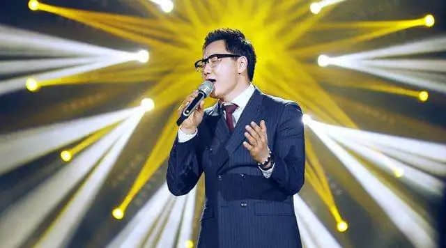 塑料粤语演绎经典流行歌:是致敬还是亵渎? 塑料粤语演绎经典流行歌:是致敬还是亵渎?