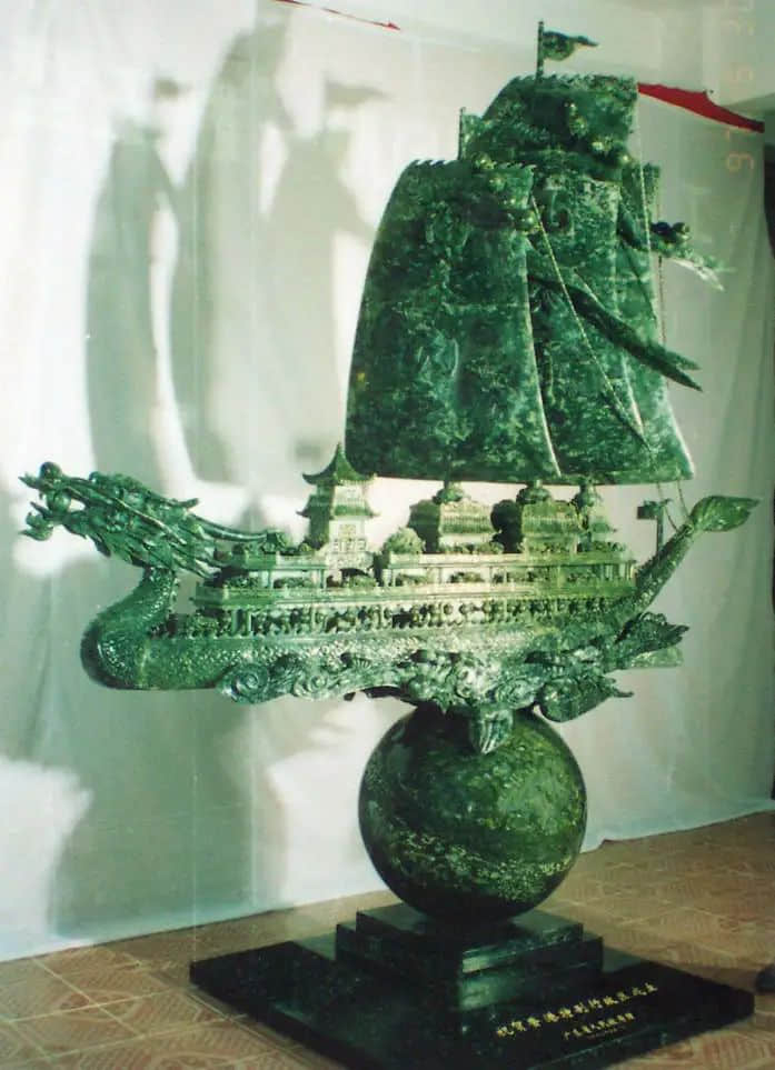 “跨界”能工巧匠余其泽的精彩人生 || 莫泽辉 “跨界”能工巧匠余其泽的精彩人生 || 莫泽辉