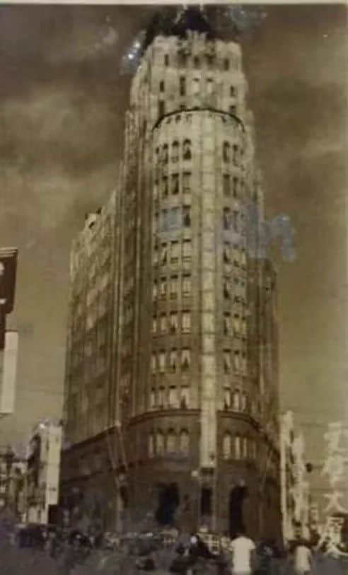 爱群大厦:70载标语故事多 || 荔人行 爱群大厦:70载标语故事多 || 荔人行