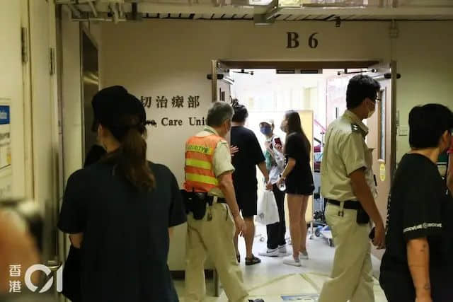 MIRROR演唱会巨屏跌落伤五人,舞台事故谁应担责? MIRROR演唱会巨屏跌落伤五人,舞台事故谁应担责?