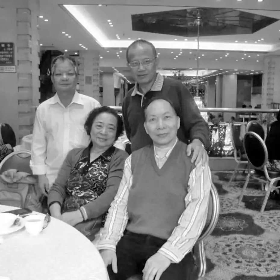 市三十中往事:散落一地的记忆 || 明志辉 市三十中往事:散落一地的记忆 || 明志辉