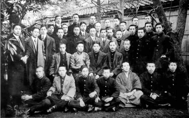 中国人穿和服属寻衅滋事?除了法律,我们更想谈谈历史 中国人穿和服属寻衅滋事?除了法律,我们更想谈谈历史