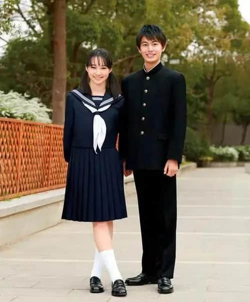 中国人穿和服属寻衅滋事?除了法律,我们更想谈谈历史 中国人穿和服属寻衅滋事?除了法律,我们更想谈谈历史