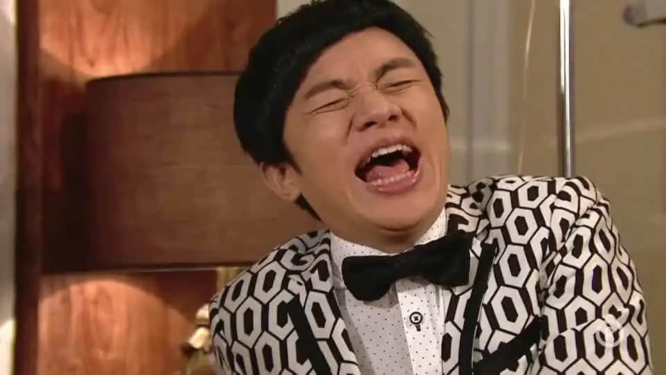 连阿婆都睇手机嘅时代,TVB会唔会成为下一个ATV? 连阿婆都睇手机嘅时代,TVB会唔会成为下一个ATV?