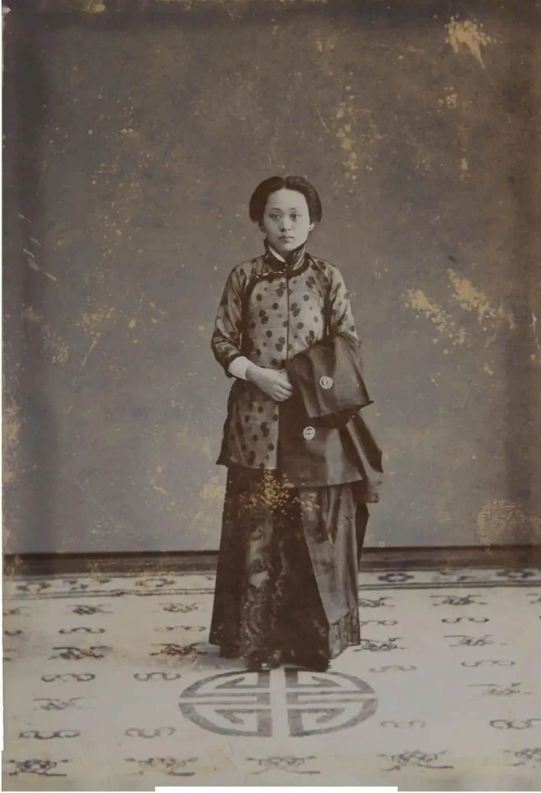 中国人穿和服属寻衅滋事?除了法律,我们更想谈谈历史 中国人穿和服属寻衅滋事?除了法律,我们更想谈谈历史