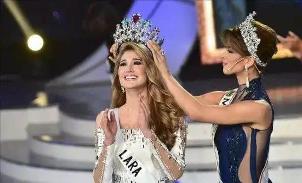 选了50年的香港小姐,还剩下多少美貌与智慧? 选了50年的香港小姐,还剩下多少美貌与智慧?