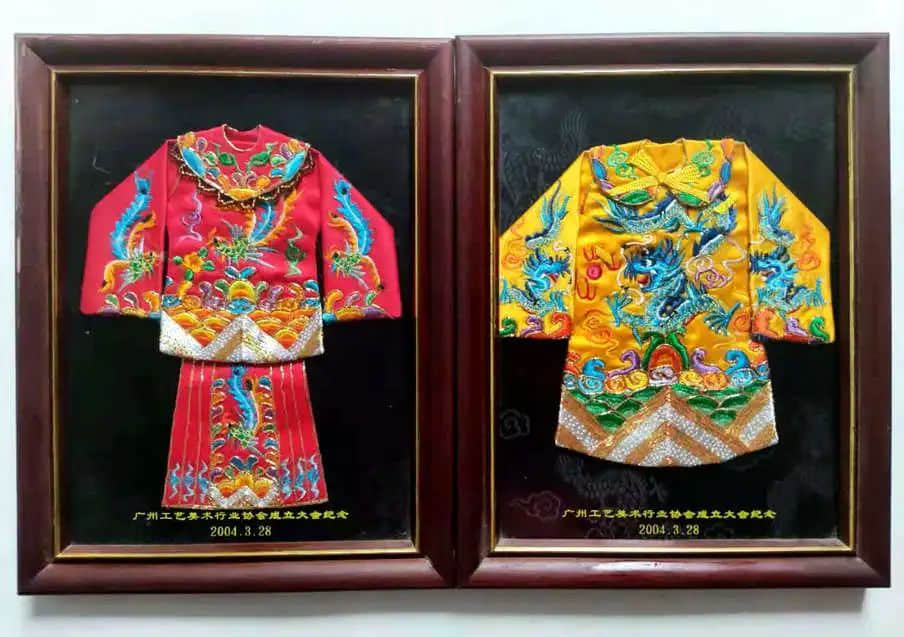 苏连儿的戏服绣品艺术创作生涯 || 莫泽辉 苏连儿的戏服绣品艺术创作生涯 || 莫泽辉