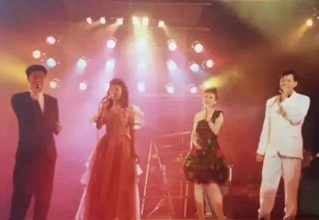 逐渐凋零的广州音乐茶座:曾见证着那个回不去的八十年代 逐渐凋零的广州音乐茶座:曾见证着那个回不去的八十年代