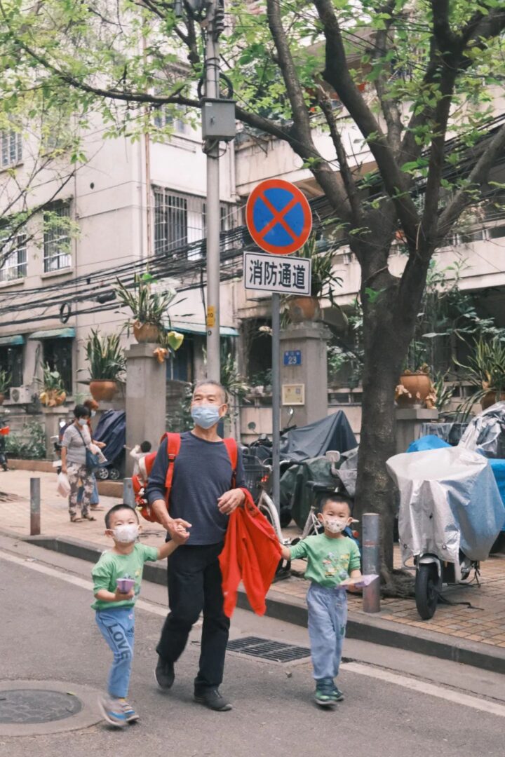 象岗山不是“小重庆”,她只是凝固了的旧广州…… 象岗山不是“小重庆”,她只是凝固了的旧广州……