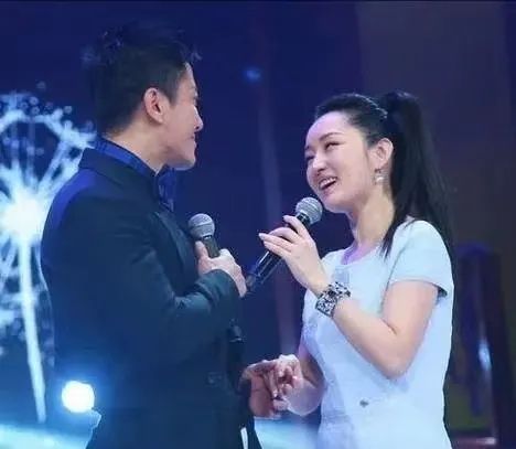 逐渐凋零的广州音乐茶座:曾见证着那个回不去的八十年代 逐渐凋零的广州音乐茶座:曾见证着那个回不去的八十年代