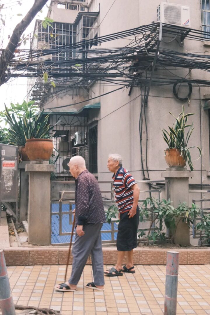 象岗山不是“小重庆”,她只是凝固了的旧广州…… 象岗山不是“小重庆”,她只是凝固了的旧广州……