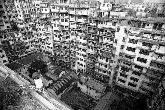 广州的城中村很乱?这个不法之地才真的会超出你想象…… 广州的城中村很乱?这个不法之地才真的会超出你想象……