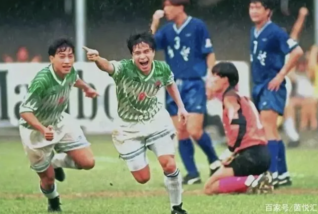 世界杯华丽落幕,谁还记得广州队有过恒久远大的足球梦? 世界杯华丽落幕,谁还记得广州队有过恒久远大的足球梦?