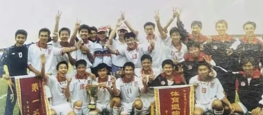 世界杯华丽落幕,谁还记得广州队有过恒久远大的足球梦? 世界杯华丽落幕,谁还记得广州队有过恒久远大的足球梦?