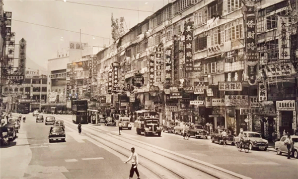 顾嘉辉与黄霑天堂聚首,粤语歌坛再难辉煌? 顾嘉辉与黄霑天堂聚首,粤语歌坛再难辉煌?