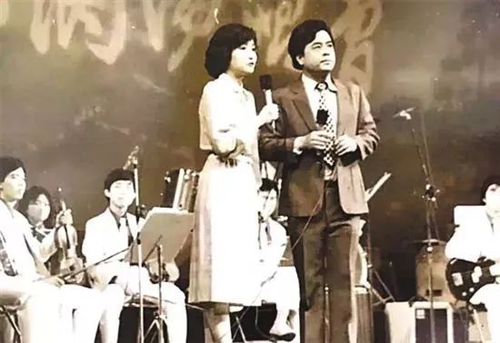 42年前这档广东综艺节目,比春晚好看多了…… 42年前这档广东综艺节目,比春晚好看多了……