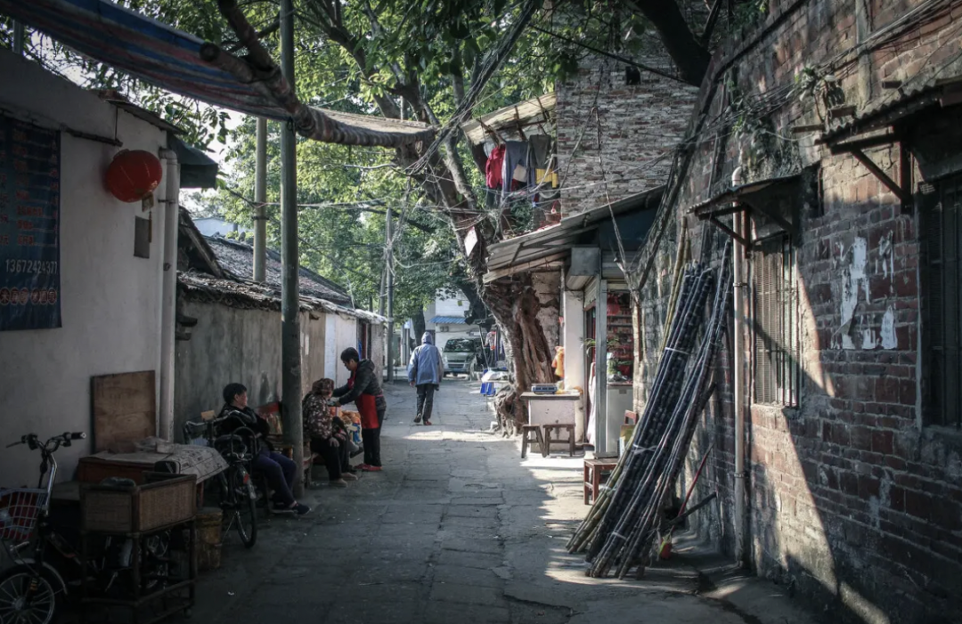 只有安琪儿和精神病院?这是对芳村的最大误解! 只有安琪儿和精神病院?这是对芳村的最大误解!