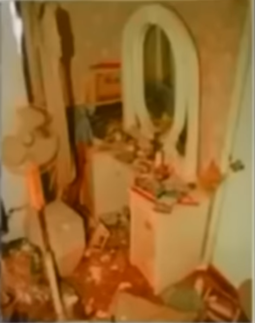 《毒舌大状》,牵出24年前轰动香港的女模白骨案…… 《毒舌大状》,牵出24年前轰动香港的女模白骨案……