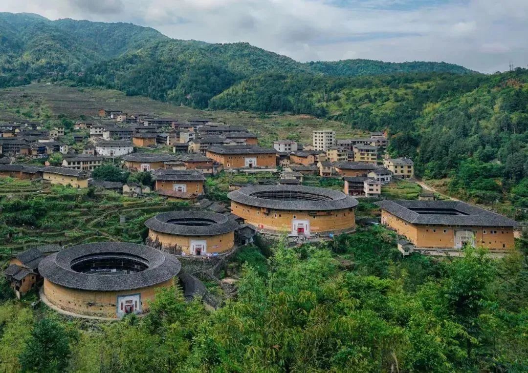 粤语身世之谜:南蛮鴃舌还是华夏古音? 粤语身世之谜:南蛮鴃舌还是华夏古音?