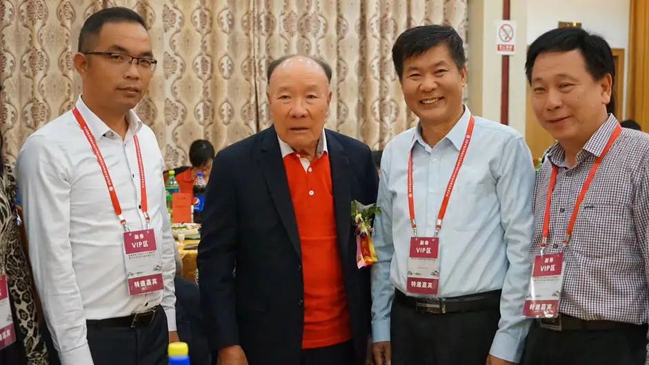 黎子流的待友之道:市长是暂时的 朋友是永远的 || 林干 黎子流的待友之道:市长是暂时的 朋友是永远的 || 林干