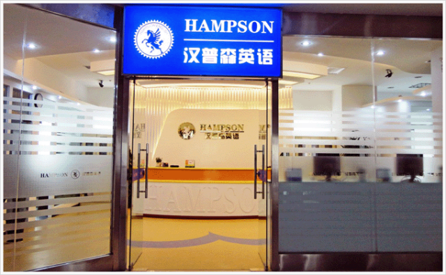 新晋港姐亚军,该为欠债的父母埋单吗? 新晋港姐亚军,该为欠债的父母埋单吗?