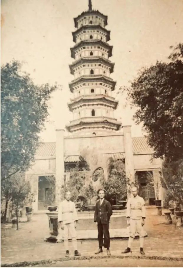 六榕寺:有风景,还有广东国画研究会 || 荔人行 六榕寺:有风景,还有广东国画研究会 || 荔人行