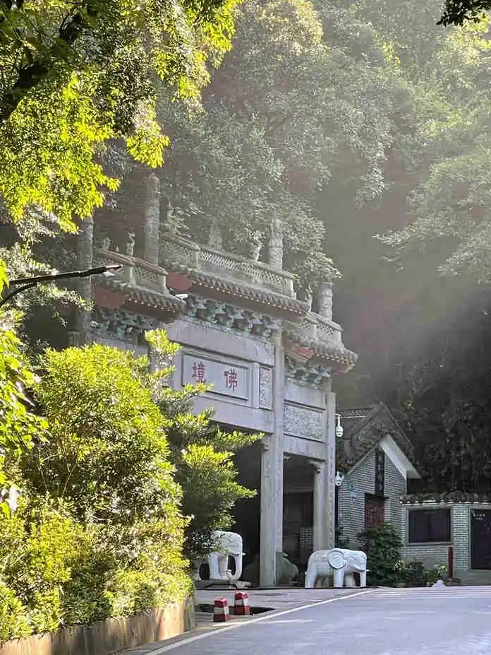 云山见证广州 把脉广州“儒释道” || 闻逊 云山见证广州 把脉广州“儒释道” || 闻逊