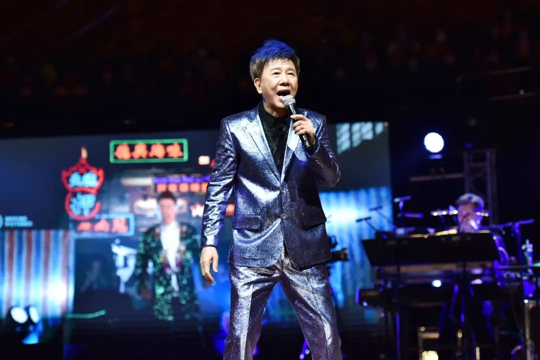 尹光:是“咸湿歌王”,还是“无冕歌王”? 尹光:是“咸湿歌王”,还是“无冕歌王”?