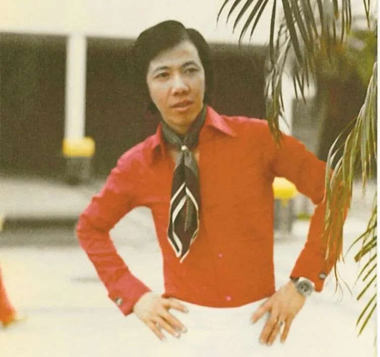 尹光:是“咸湿歌王”,还是“无冕歌王”? 尹光:是“咸湿歌王”,还是“无冕歌王”?