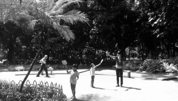 中央公园：老广州津津乐道的儿童乐园 || 荔人行